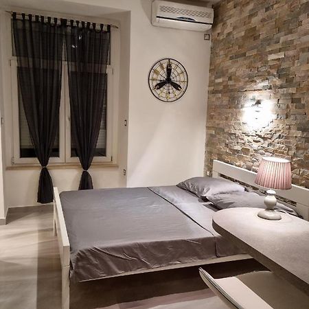 Apartment Amfiteatar Πούλα Εξωτερικό φωτογραφία